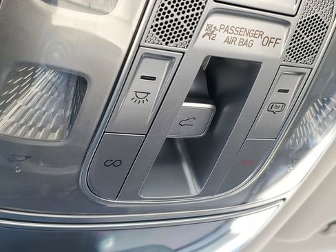 Used 2022 Genesis G80 2.5T w/ Advanced Package image 32