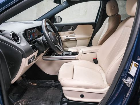 Certified 2023 Mercedes-Benz GLA 250 image 21