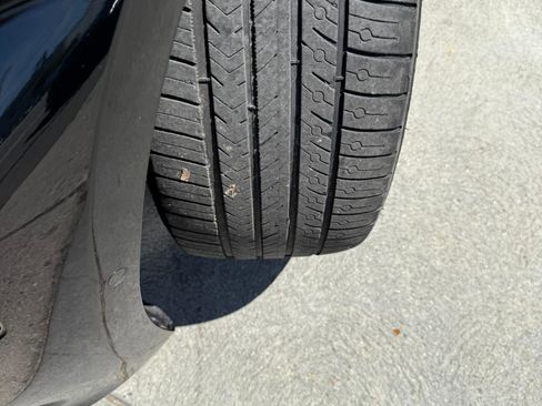 Used 2019 Tesla Model 3 Standard Range image 30