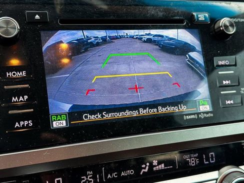 Used 2017 Subaru Outback 3.6R Touring w/ Popular Package #5A image 16