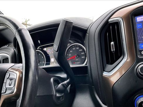 Used 2020 Chevrolet Silverado 2500 High Country w/ Technology Package image 30