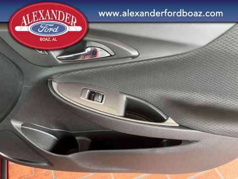 Used 2024 Chevrolet Malibu LT image 14