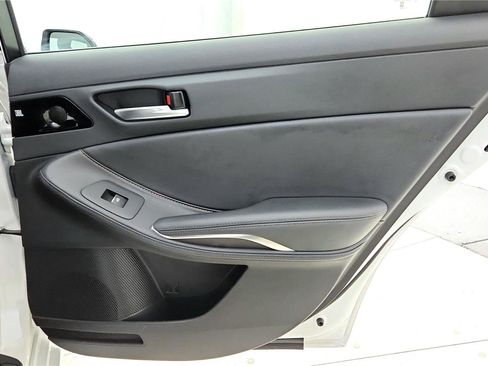 Certified 2020 Toyota Avalon XSE image 28