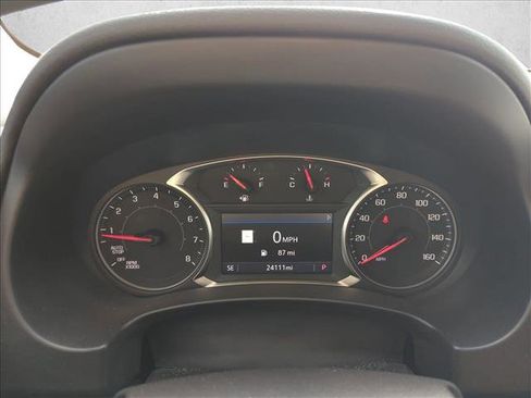 Certified 2024 GMC Terrain SLE w/ Driver Convenience Package image 8