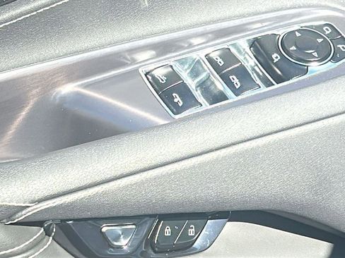 Certified 2025 Chevrolet Corvette Stingray Preferred Conv w/ Z51 Performance Package image 17