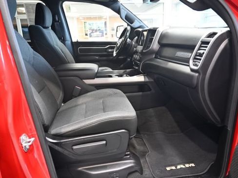 Used 2020 RAM 1500 Big Horn AWD/4WD image 11