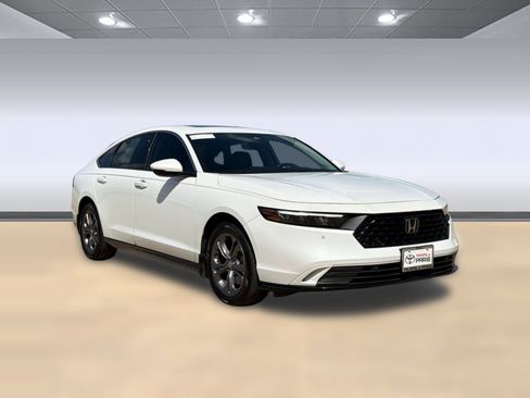Used 2023 Honda Accord EX-L image 7