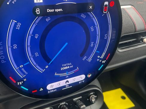 Used 2025 MINI Cooper S FWD image 2