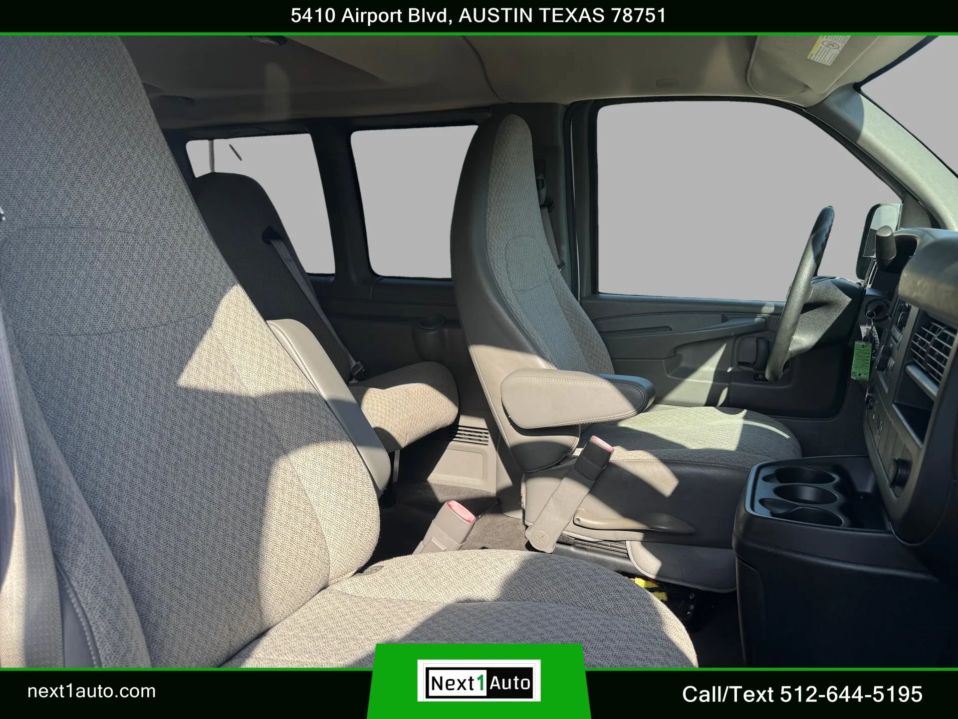 Used 2014 Chevrolet Express 3500 LT w/ LT Preferred Equipment Group RWD image 25