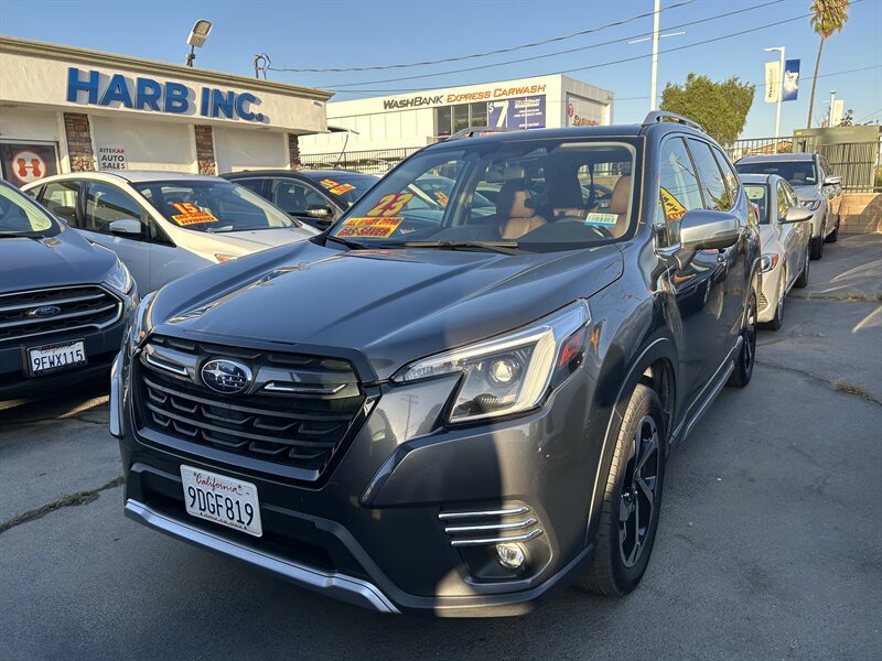 Used 2023 Subaru Forester Touring AWD/4WD image 6