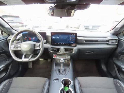 Used 2024 Ford Mustang Coupe image 15
