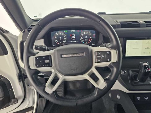 Used 2023 Land Rover Defender 110 S AWD/4WD image 22