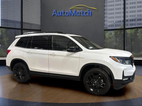 Used 2023 Honda Passport Elite image 13