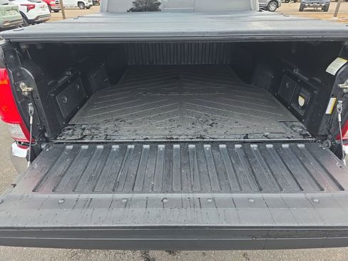 Used 2017 Toyota Tacoma TRD Off-Road w/ Tow Package (A/T) image 24