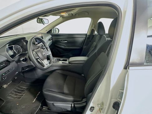 Used 2018 Chevrolet Equinox LT image 13