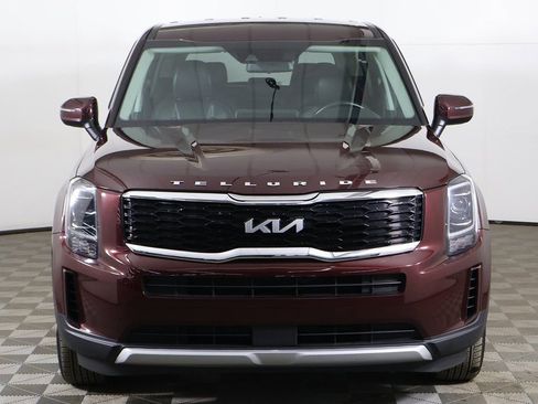 Used 2022 Kia Telluride LX image 11