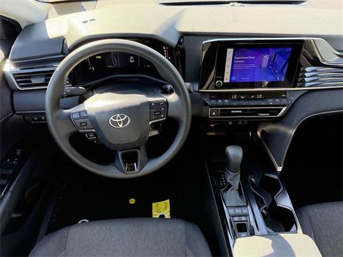 Certified 2025 Toyota Camry LE image 10