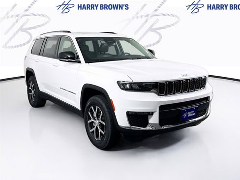 Used 2024 Jeep Grand Cherokee L Limited AWD/4WD image 28