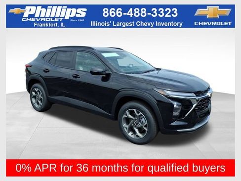 New 2026 Chevrolet Trax LT FWD image 1