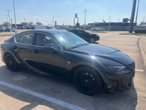 Used 2023 Lexus IS 350 F Sport image 2