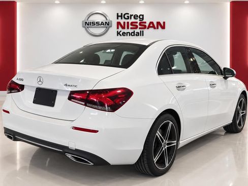 Used 2019 Mercedes-Benz A 220 4MATIC image 2