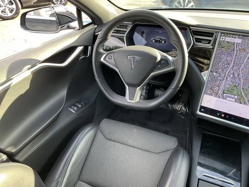 Used 2017 Tesla Model S 75 image 37