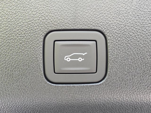 New 2026 GMC Yukon Denali w/ Advanced Technology Package RWD image 7