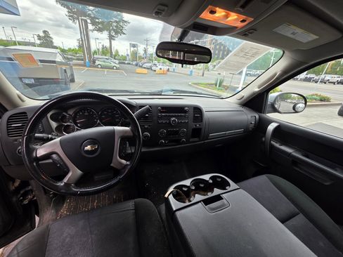 Used 2012 Chevrolet Silverado 1500 LT AWD/4WD image 12
