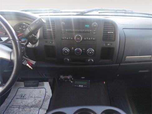 Used 2008 Chevrolet Silverado 2500 LT image 11