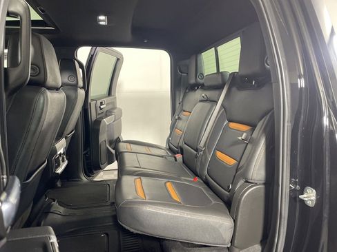 Used 2022 GMC Sierra 2500 AT4 w/ AT4 Preferred Package image 19