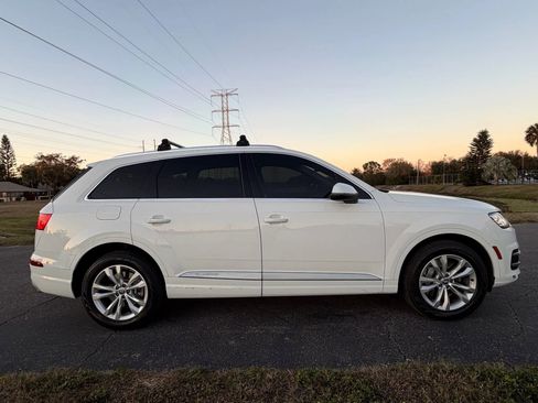 Used 2018 Audi Q7 3.0T Premium Plus image 5