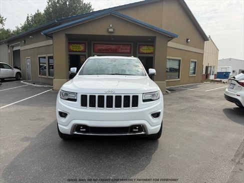 Used 2014 Jeep Grand Cherokee Overland AWD/4WD image 2
