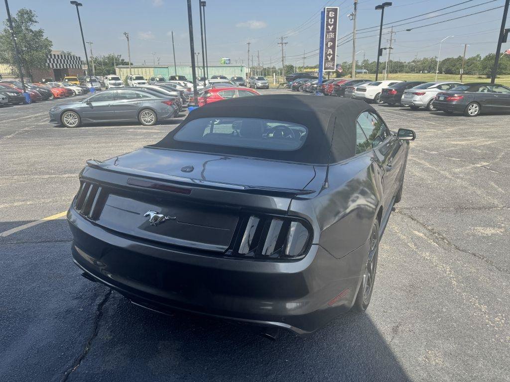 Used 2020 Ford Mustang Premium RWD image 4