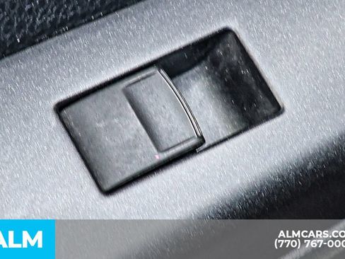 Used 2017 Toyota RAV4 LE w/ Carpet Mat Package AWD/4WD image 48
