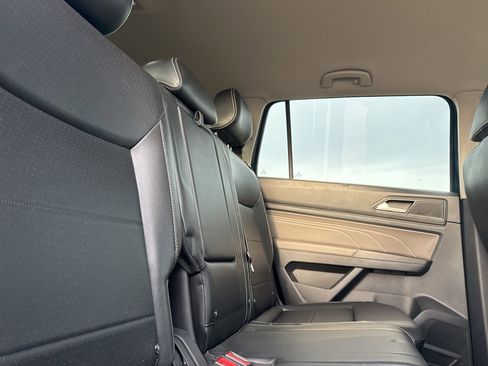 Used 2022 Volkswagen Atlas SE image 22