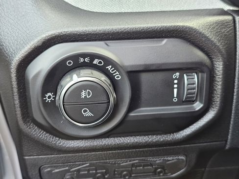 New 2026 Jeep Gladiator Sport image 18