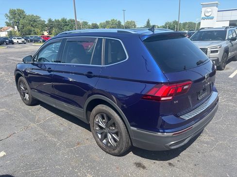Used 2022 Volkswagen Tiguan SE AWD/4WD image 5