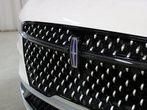 New 2026 Lincoln Nautilus Reserve image 62