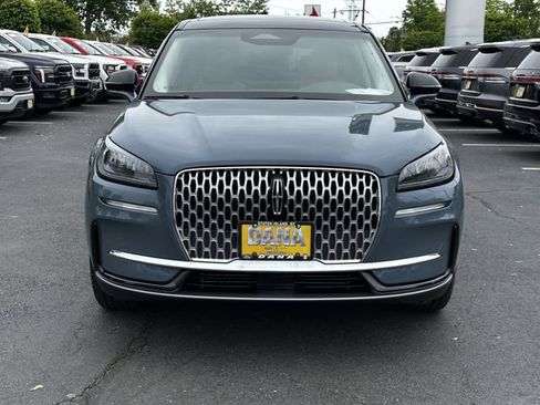Used 2023 Lincoln Corsair AWD w/ Equipment Group 101A image 2