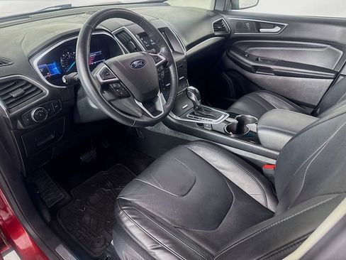 Used 2016 Ford Edge Titanium w/ Equipment Group 302A image 9