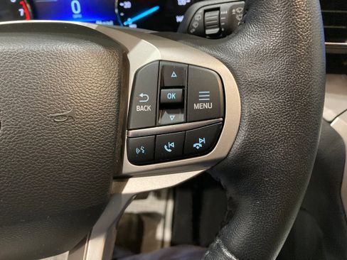 Used 2023 Ford Explorer XLT w/ Equipment Group 202A image 26