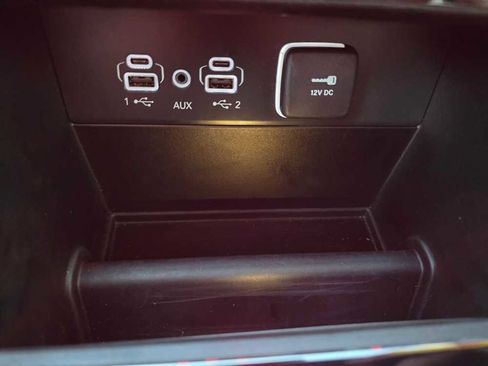 Used 2024 Jeep Grand Cherokee L Limited image 34