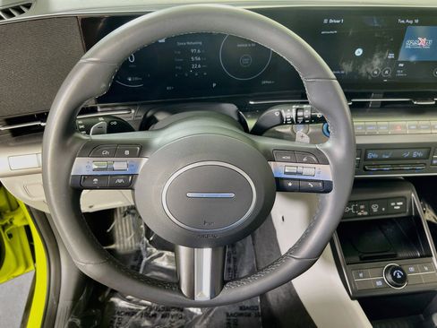 Used 2024 Hyundai Kona SEL w/ Convenience Package AWD/4WD image 11