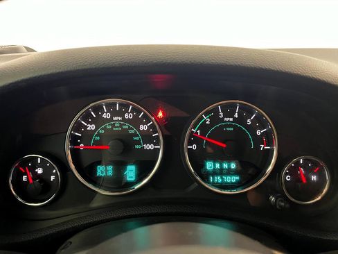 Used 2017 Jeep Wrangler Unlimited Sport image 16