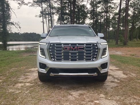 New 2026 GMC Yukon XL Denali w/ Advanced Technology Package RWD image 43