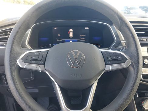 Used 2023 Volkswagen Tiguan S image 20
