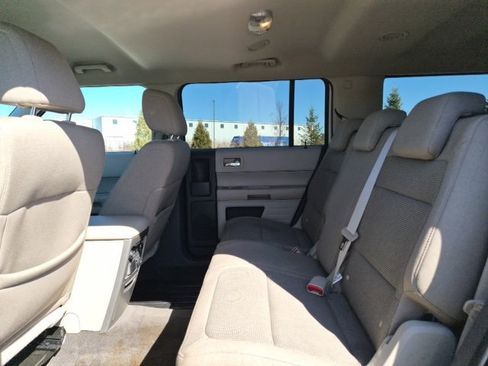 Used 2010 Ford Flex SE image 28