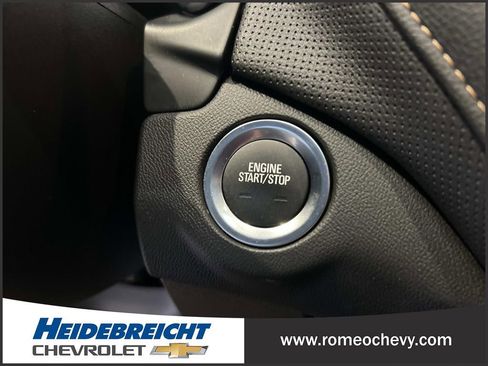 Used 2024 Chevrolet Equinox Premier image 28