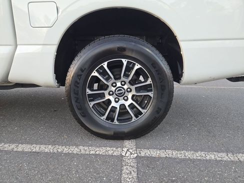 Used 2024 Nissan Titan SV w/ Accessory Utility Package image 27