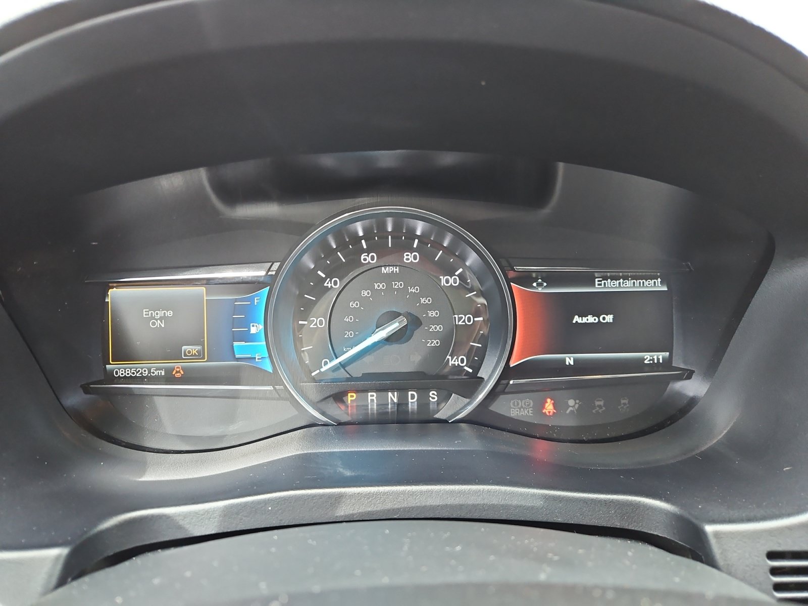 Used 2017 Ford Explorer XLT w/ Equipment Group 202A FWD image 19